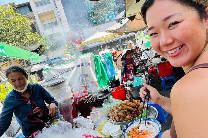 Hanoi Food Tour Solo Traveler